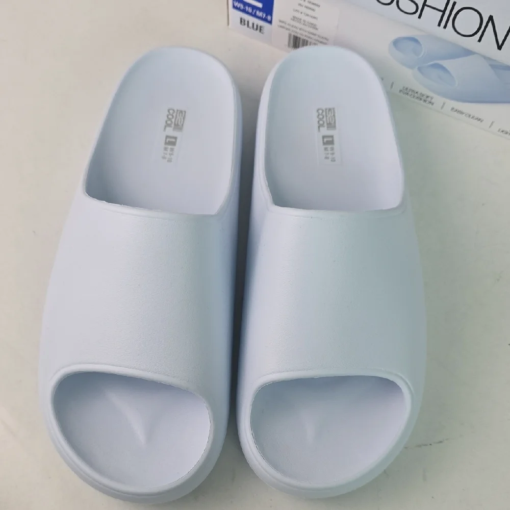 32‎ Degrees Women's Slides Size 9-10 Men's Size 7-8 Large Blue Cushion Shoes